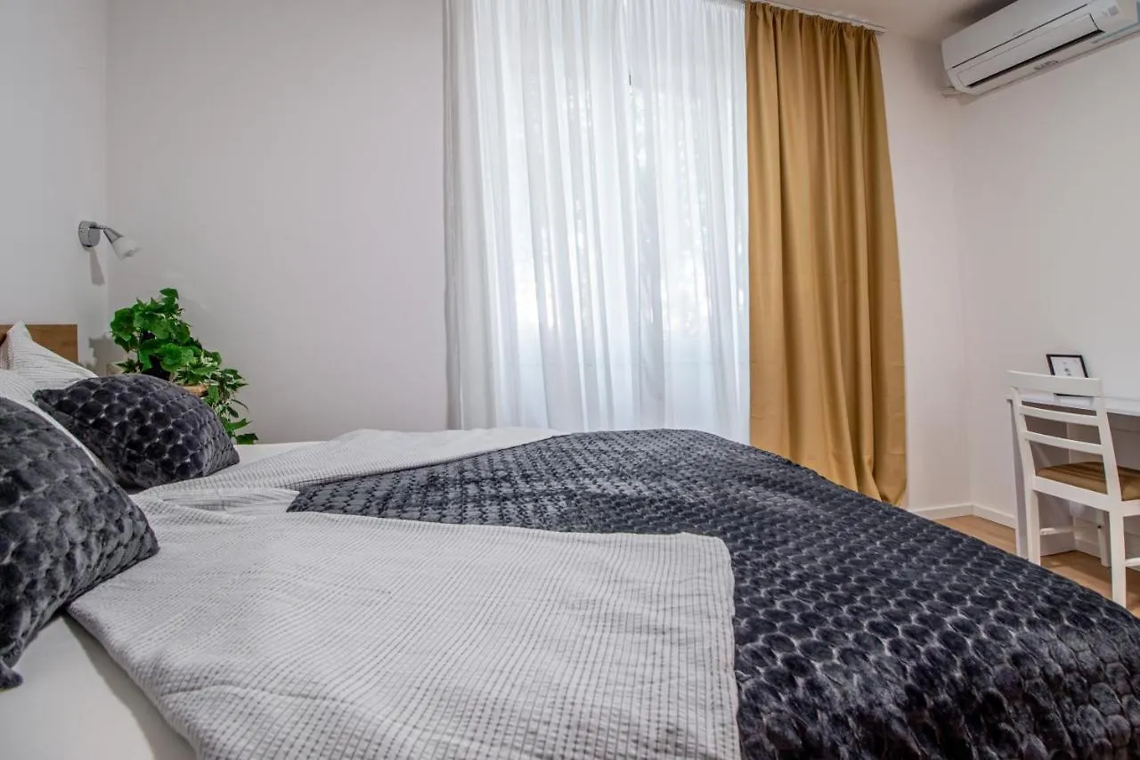 Apartments Euphoria East Rijeka