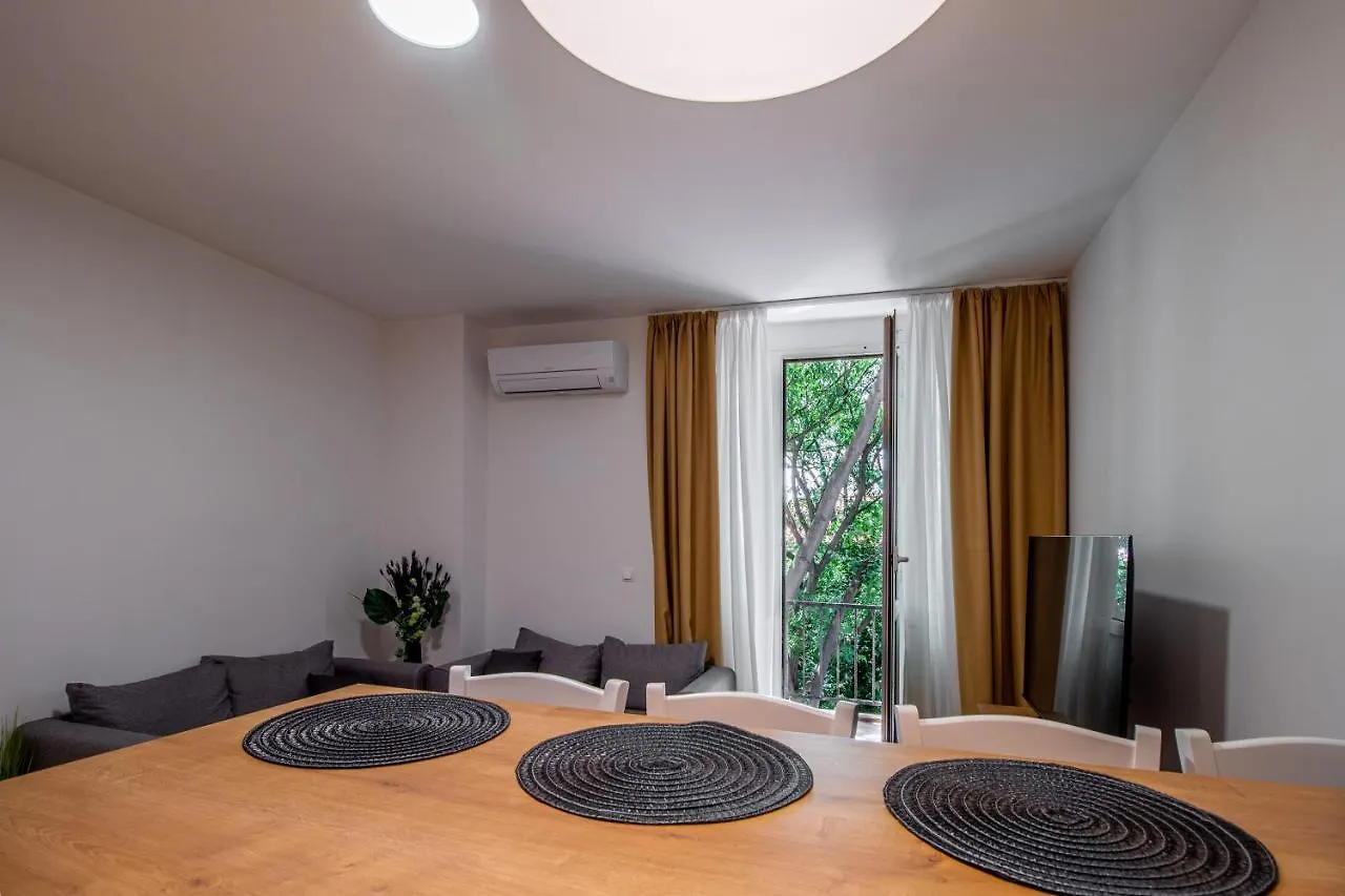Apartments Euphoria East Rijeka